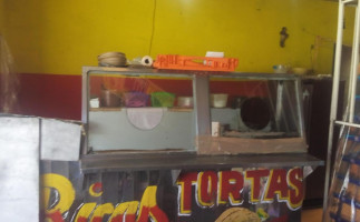 Tortas Wilbert inside