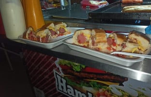 Dogos Y Hamburguesas El Gordo food