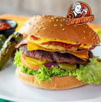 Burgerthoven Zona Esmeralda food