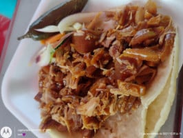 El Ricas Carnitas food