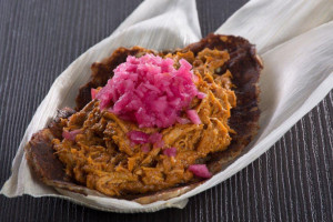 Cochinita Pibil Mamá Mago inside