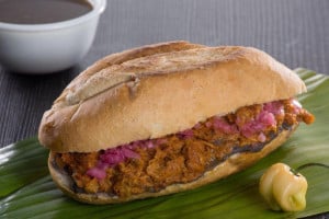 Cochinita Pibil Mamá Mago food