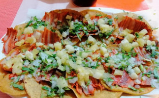 Tacos El Tizon food