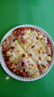 Brother's Pizza food