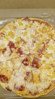 Chubbis Pizza food