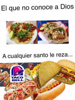 Taqueria La Curva food