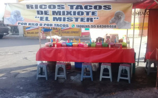 Taqueria El Mister food