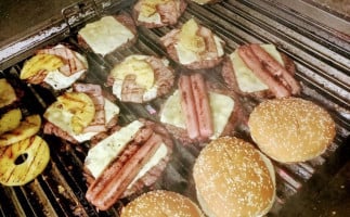 Hamburguesas Al Carbón El Gavillero food