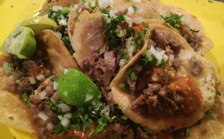 Tacos El Campeon food