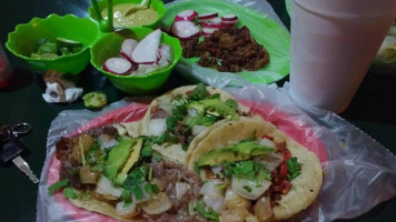 Taqueria Canta Y No Llores food