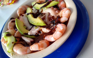 Mariscos La Carreta De Diego food