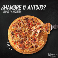 Santolino's Pizza food