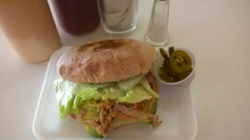 Tortas Rico food