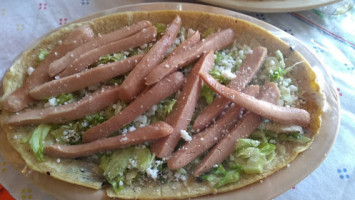 Huaraches Noyola food