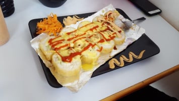 Vulcano Sushi food