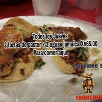 Poncianos Taqueria food