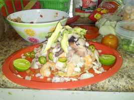 Cocos Y Mariscos Frogs food