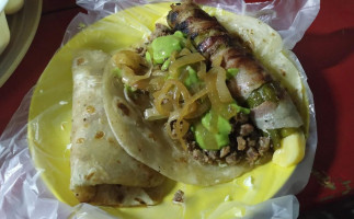 Taqueria Mi Buen food