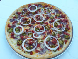 Tonni*z Pizza food