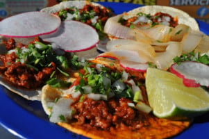 Taquería Y Antojitos Galicia food