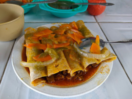 Taquería Y Antojitos Galicia food