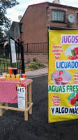 Juegos, Licuados, Aguas Y Algo Más food