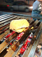 Hamburguesas Al Carbon food