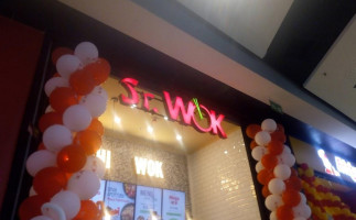 Sr Wok food