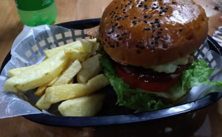 Carnívoro Hamburguesas Y Parrilla food