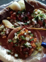 Taquería Juárez food