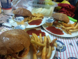 Avenida De La Burger food