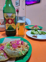 Taqueria Chinos food