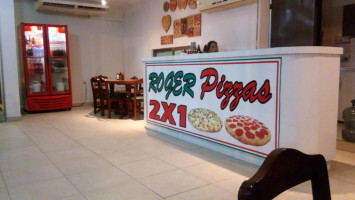 Roger Pizzas inside