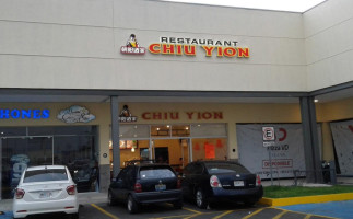 Chiu Yion outside