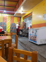 Taqueria Los Mixes food