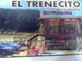 El Trenecito La Marqueza outside