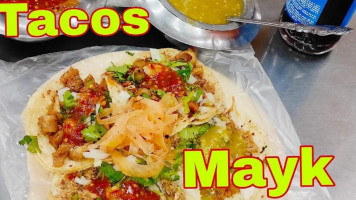 Taqueria Mayk food