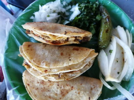 Birria Tatemada La Laja food