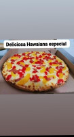 Chavez Pizza food