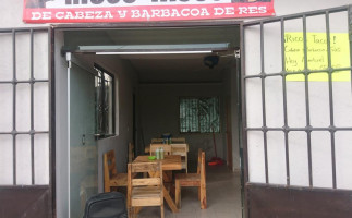 Tacos De Cabeza Y Barbacoa inside