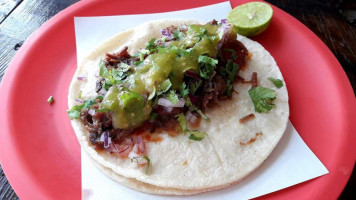 Taqueria La Fuente food