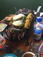 La Parrilla food