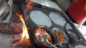 La Joya De Guayabitos food