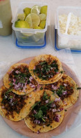 Taquería La Birria food