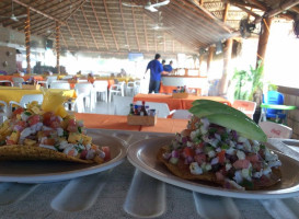 Mariscos Costa Rey food