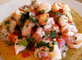 Tacos Y Mariscos El Dingui food