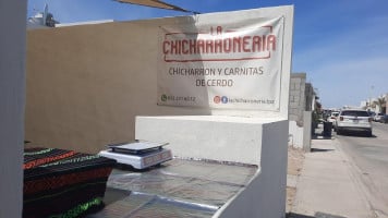 La Chicharroneria outside