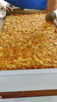 Juanito's Pizza food