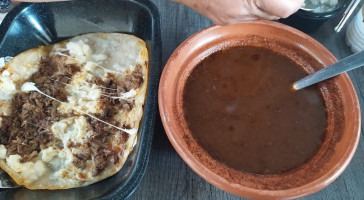 Birria Jauregui food