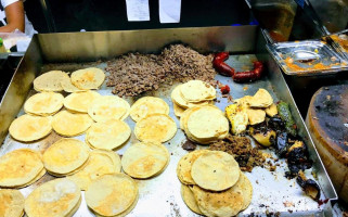 Tacos Y Carnes Asadas El Güero food